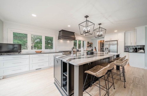Westport House | Lake Shore Getaway by SoCharm | Newly renovated w/guest boat house