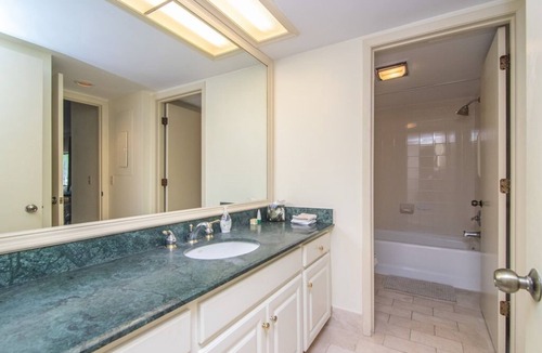 Wesley Chapel Condo | Lake View Resort Condo (2/2) on Golf Course