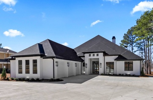 Northport House | Lake Views on Lake Tuscaloosa