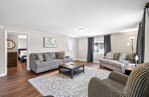 Buchanan Cottage | Lakefront 2BR Cottage, Private Deck & Boat Slip on Kentucky Lake