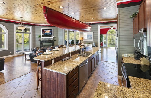 Maynardville House | Lakefront Escape on Norris Lake w/Kayaks