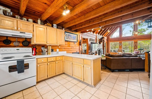 La Follette House | Lakefront Lodge: Covered Dock, Hot Tub, Fire Pit