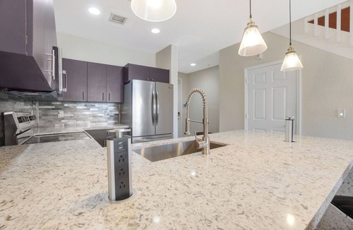 Lauderhill House | Lakefront Serenity: Kid-Friendly 2BR Townhome