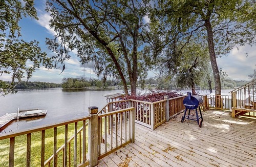 Telogia House | Lakefront stunner with large screened-in porch