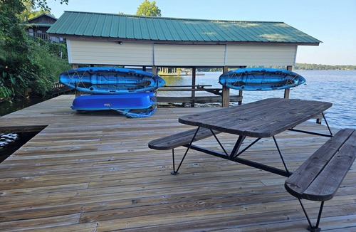 Andalusia Ski Chalet | Lakeside Chalet on Beautiful Gantt Lake!