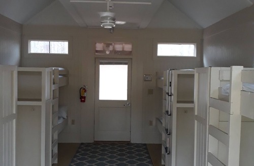Woodstock Cabin | Lakeview cabin: Perfect for large groups & ball teams minutes from lakepoint!