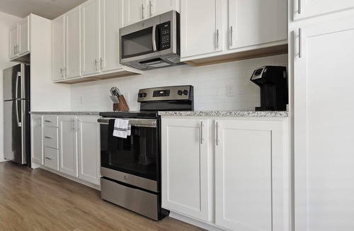 Fort Mill Apartment | Landing | Amazing 1BD, Pool, Yoga Studio