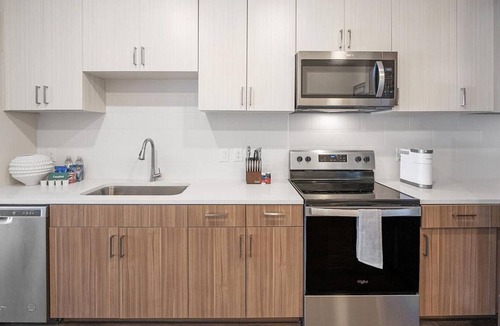 The Gulch Apartment | Landing at Haven at the Gulch - 1 Bedroom in Downtown