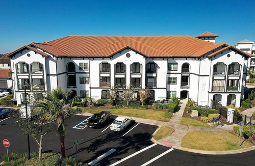Tropic Apartment | Landing at Marisol at Viera - 2 Bedrooms in Vie.