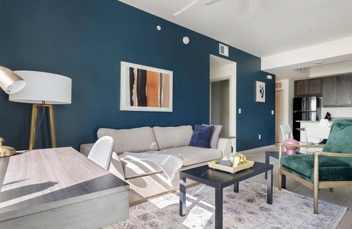 Eastwood Village Apartment | Landing | Beautiful 2BD, Gym, Clubhouse