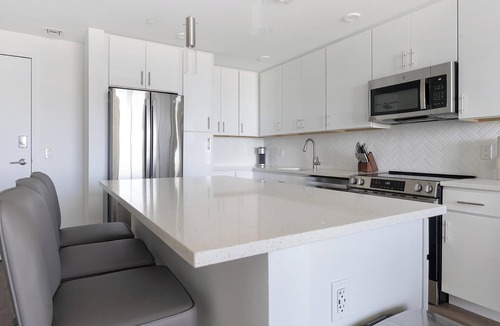 East Naples Apartment | Landing | Beautiful 2BD, Pool