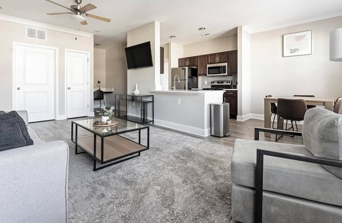 Summerville Apartment | Landing | Chic 1BD, Yoga Studio, Gym