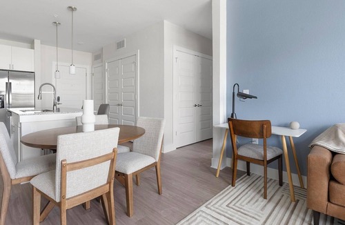 The Forum Apartment | Landing | Incredible 2BD, Gym