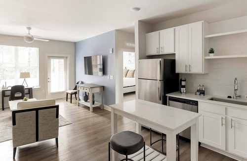 Belle Mina Apartment | Landing | Modern 1BD, Gym, Pool