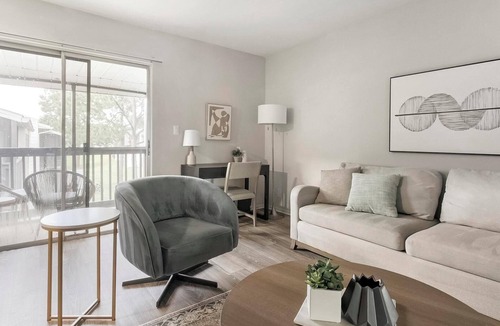 Dunedin Apartment | Landing | Modern 1BD, Gym