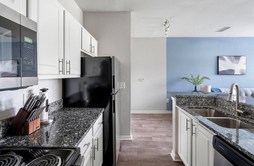 Murfreesboro Apartment | Landing | Modern 1BD, Gym, Clubhouse