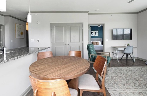 South Nashville Apartment | Landing | Modern 2BD, Clubhouse, Pool