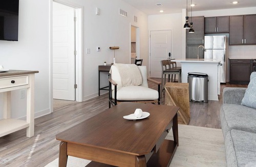 Cordova Apartment | Landing | Modern 2BD, Clubhouse