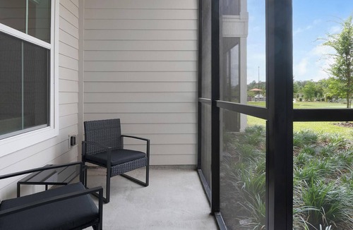 Kissimmee Apartment | Landing | Spectacular 1BD, Gym, Clubhouse