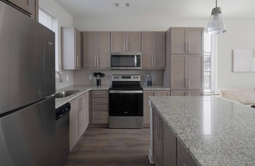 Talbot's Corner Apartment | Landing | Spectacular 1BD, Gym, Pool