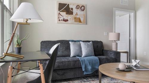 St. Johns Apartment | Landing Spectacular 2BD Gym