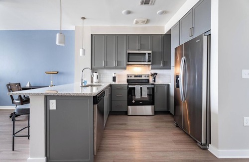 Hitch Village - Fred Wessels Homes Apartment | Landing | Stunning 1BD, Gym, Clubhouse