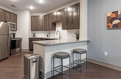 Charlotte Apartment | Landing | Stunning 1BD, Yoga Studio, Gym