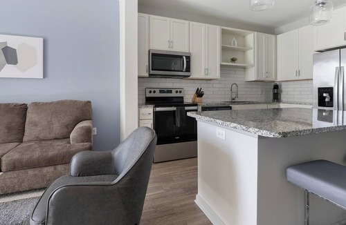 Fort Myers Apartment | Landing | Stunning 1BD in The Forum
