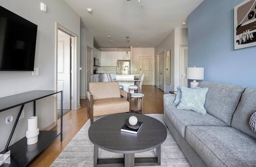 Murfreesboro Apartment | Landing | Stunning 2BD, Clubhouse, Yoga Studio
