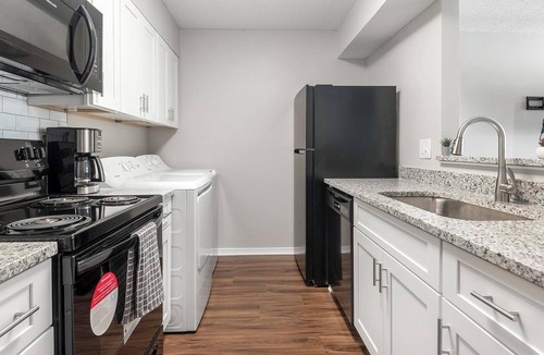 Cordova Apartment | Landing | Stunning 2BD, Clubhouse, Game Room
