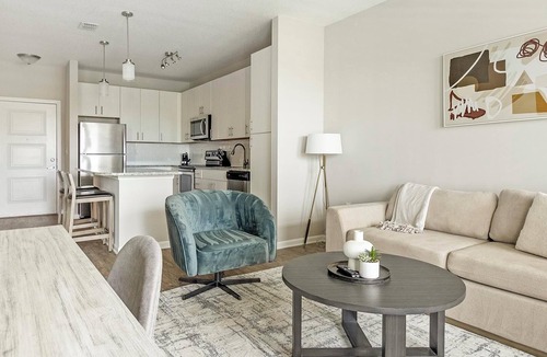 Land O' Lakes Apartment | Landing | Stylish 1BD, Gym, Clubhouse