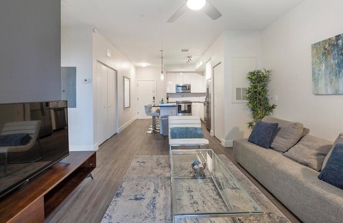 Port Tampa City Apartment | Landing | Stylish 1BD, Gym, Clubhouse