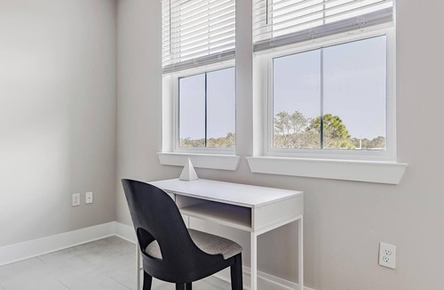 Interchange Square Apartment | Landing | Stylish 2BD, Clubhouse, Gym