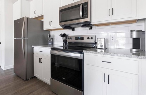 Fort Myers Apartment | Landing | Stylish 2BD, Pool