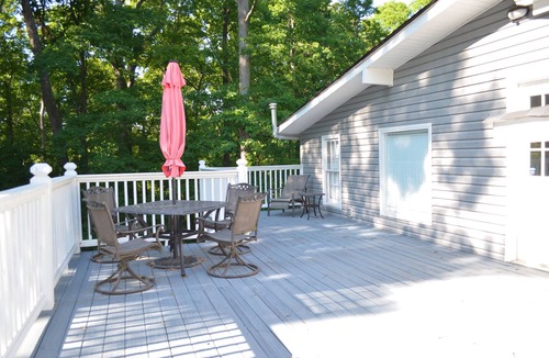 Cumming House | Large 4 Bedroom House on the Lake with Game Room and Private Dock.