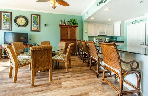 Thomas Drive Condo | ☀️ Large Balcony - Private Beach - HotTub-3BR Sterling Beach #602☀️