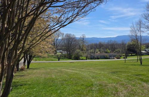 Washington County House | Large home in the country