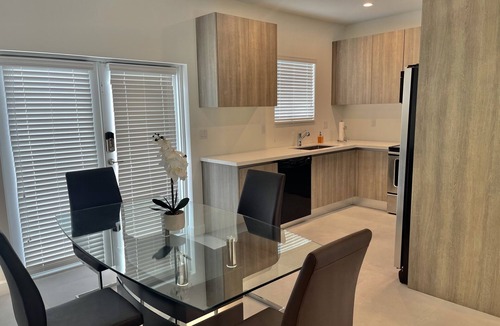 West Little Havana House | Large Home Near Brickell | Miami Beach | Calle Ocho