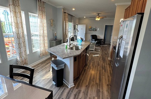 Garden City House | Lazy Pelican Beach House/Beach Bird Properties- Inside Oceanside Village