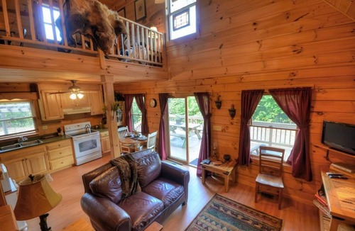 Robbinsville Cabin | Ledbetter Ridge -Private - Fire Pit Area - Outdoor Charm