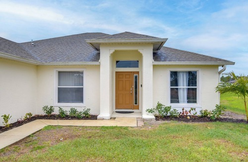 Harris House | Lehigh Peace Retreat near Ft Myers! Pet-Friendly