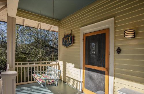 Athens House | Lenoir Cottage with covered patio and fire pit! home