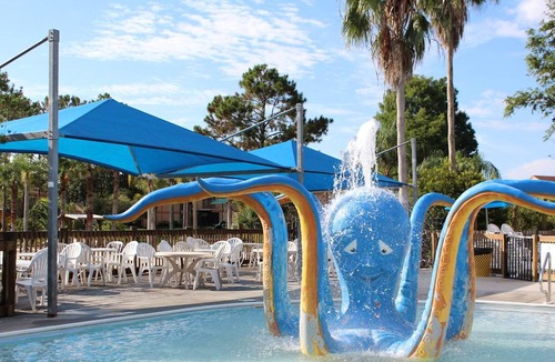 West Kissimmee Condo | Liki Tiki Village 1br suite, Friday check-in