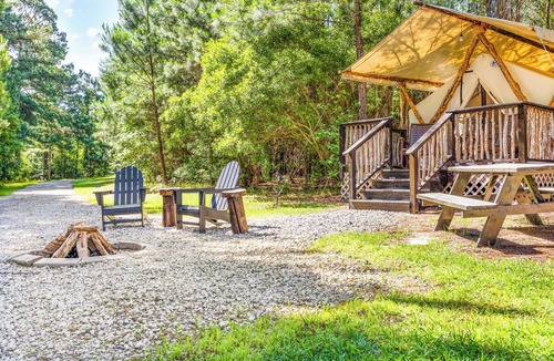 Conway RV Rental | Little Bear Glamping Retreat | Near Myrtle Beach