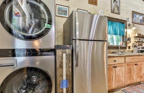 Mineral Bluff House | LOAFERS GLORY - CHARMING GETAWAY FOR TWO