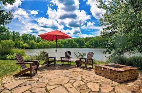 Tate Cabin | Log Haven Cabin Stay
