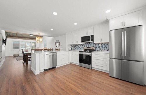 Sanibel Condo | Loggerhead Cay 483: Updated Condo Steps To Beach!