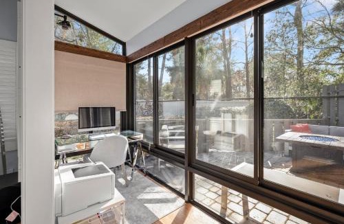Palm Valley House | Loggerhead Lodge