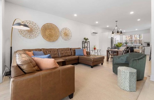 Chattanooga House | Lookout Living–Downtown Access–Sleeps 8