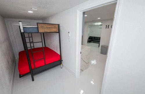 Tampa Apartment | Lovely 2-bedrooms Loft with Hot Tub.